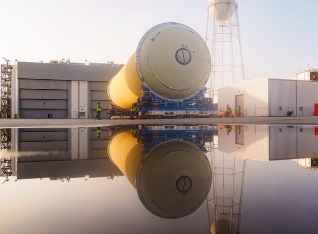 NASA image: Artemis III Liquid Hydrogen Tank moves into Final Assembly